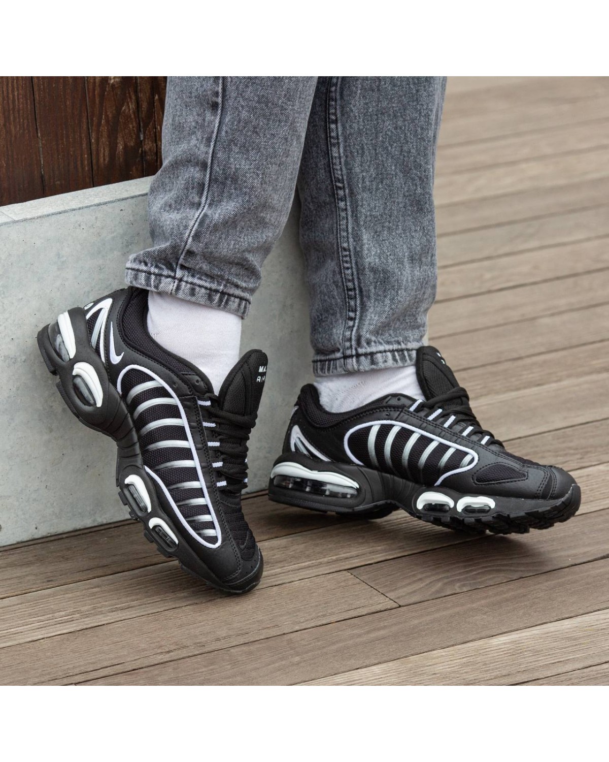 Nike Air Max 99 Black\White