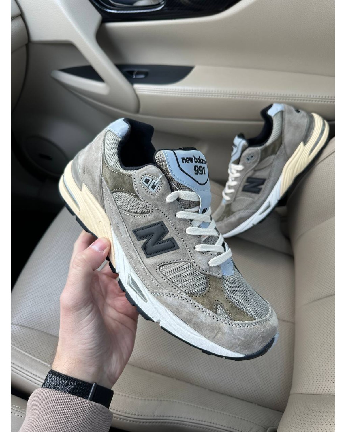 New Balance 991 Dark Beige
