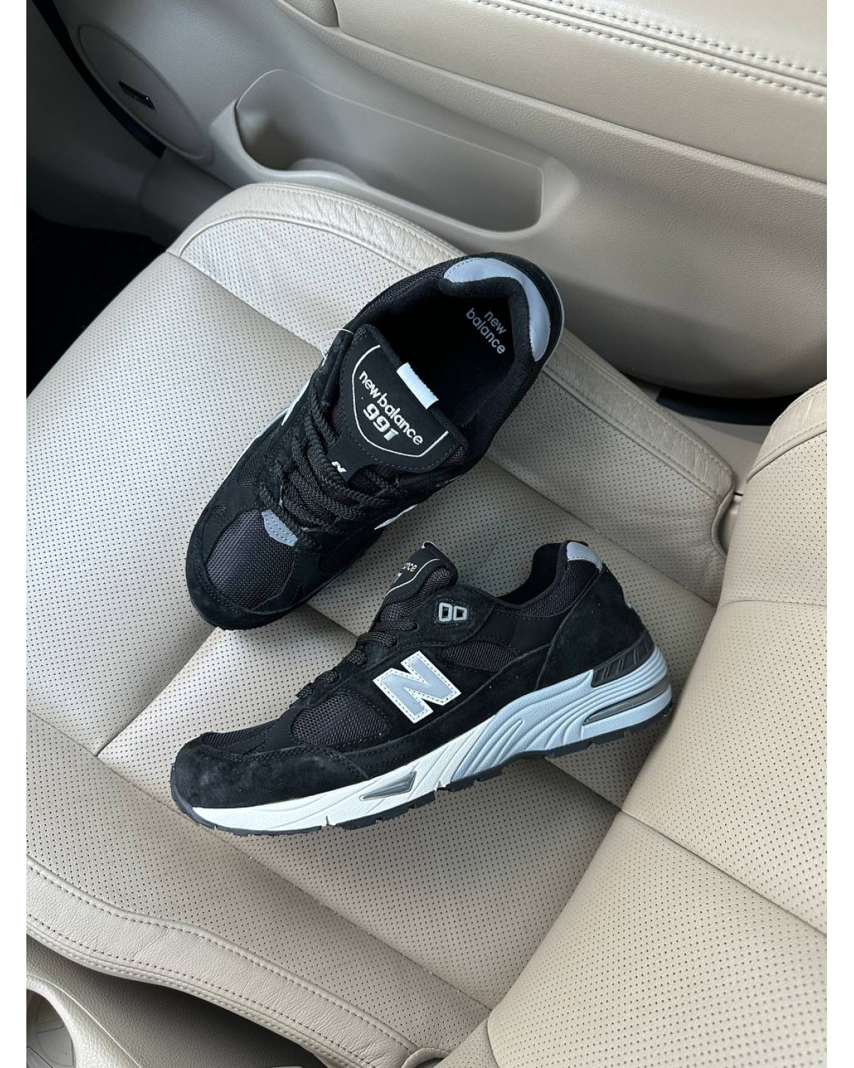 New Balance 991 Black