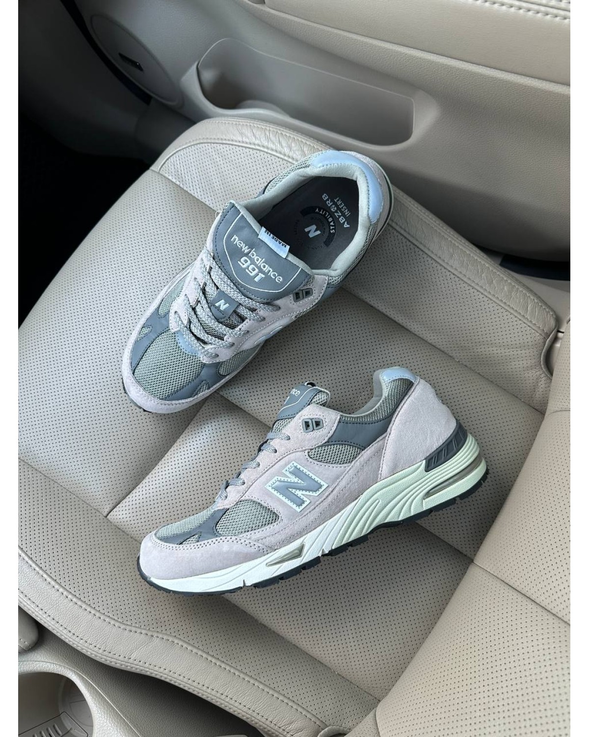 New Balance 991 Beige Grey