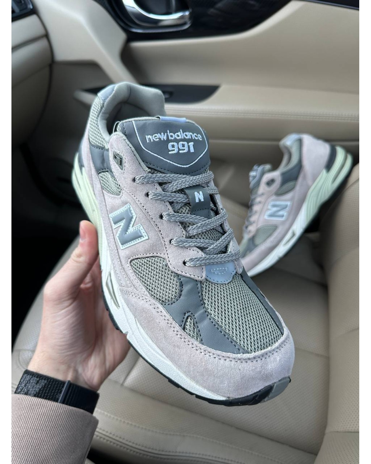 New Balance 991 Beige Grey