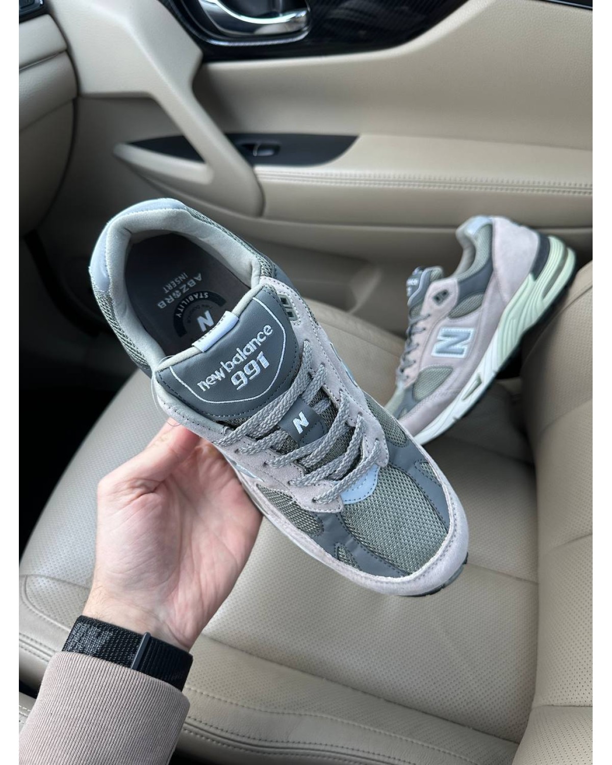 New Balance 991 Beige Grey