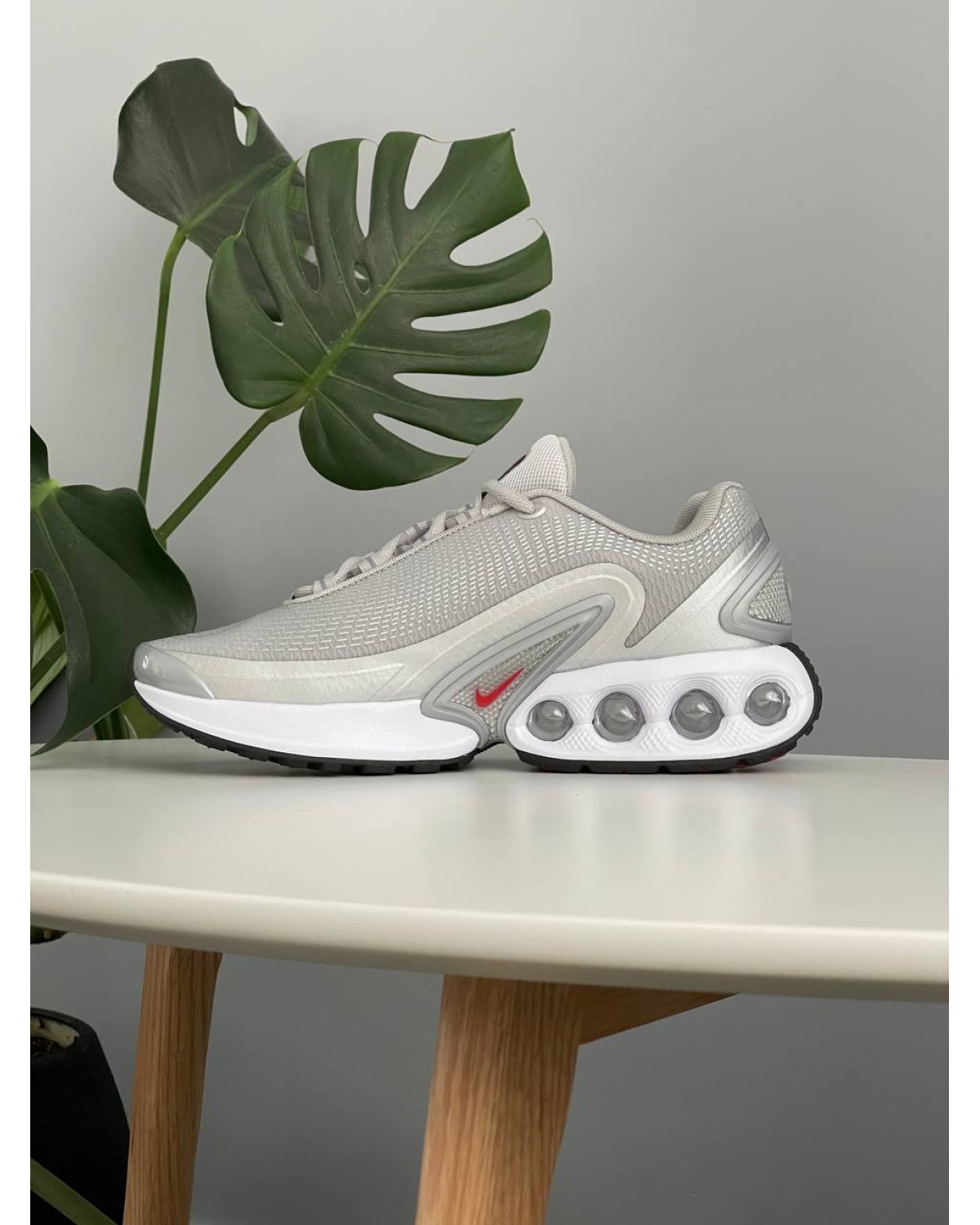 Nike Air Max DN Supreme Silver Bullet