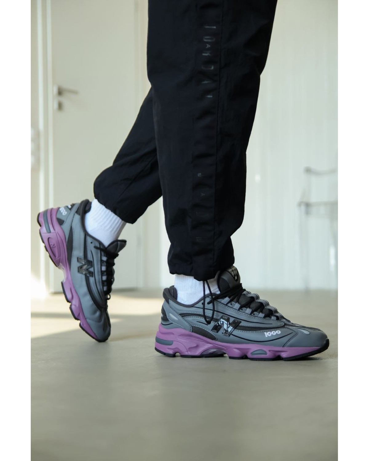 New Balance 1000 Magnet