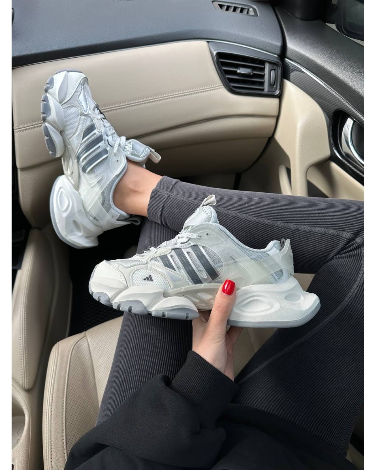 Adidas Vento XLG Deluxe Silver