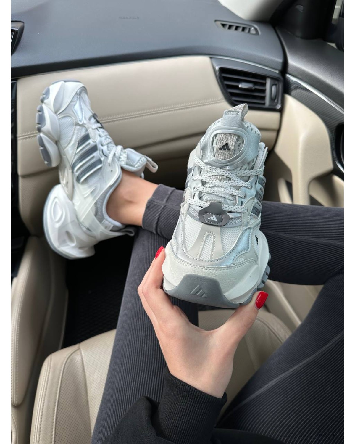 Adidas Vento XLG Deluxe Silver