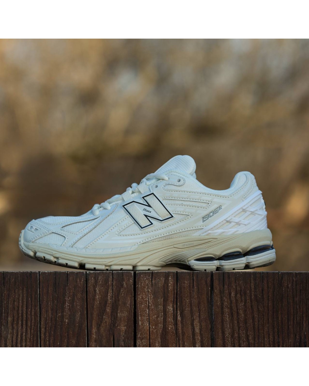 New Balance 1906R White Beige