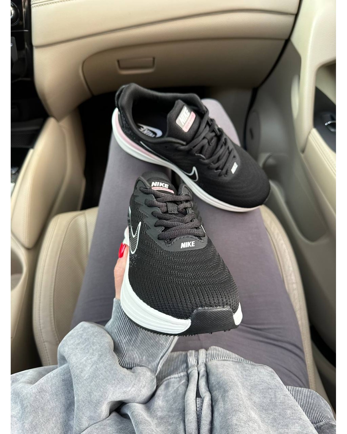 Nike Air Zoom Winflo Black