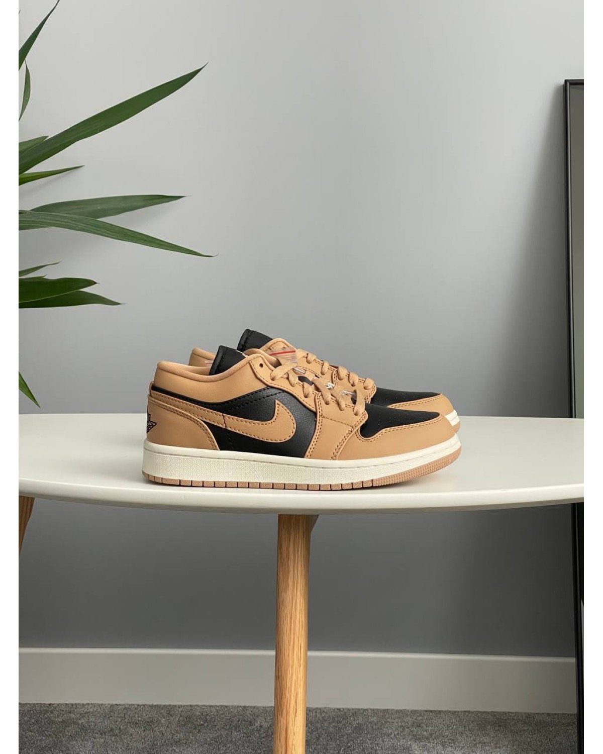 Nike Air Jordan 1 Low Desert