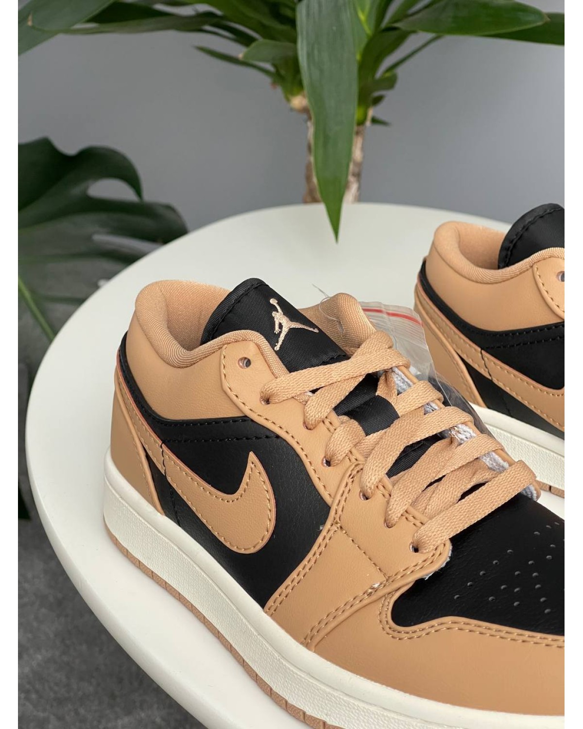 Nike Air Jordan 1 Low Desert