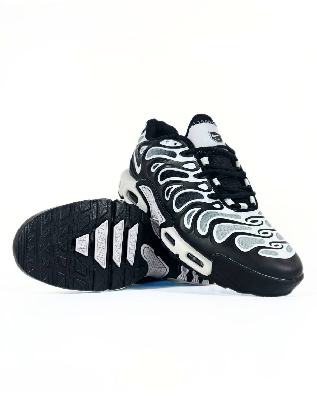 Nike Air Max Plus Drift