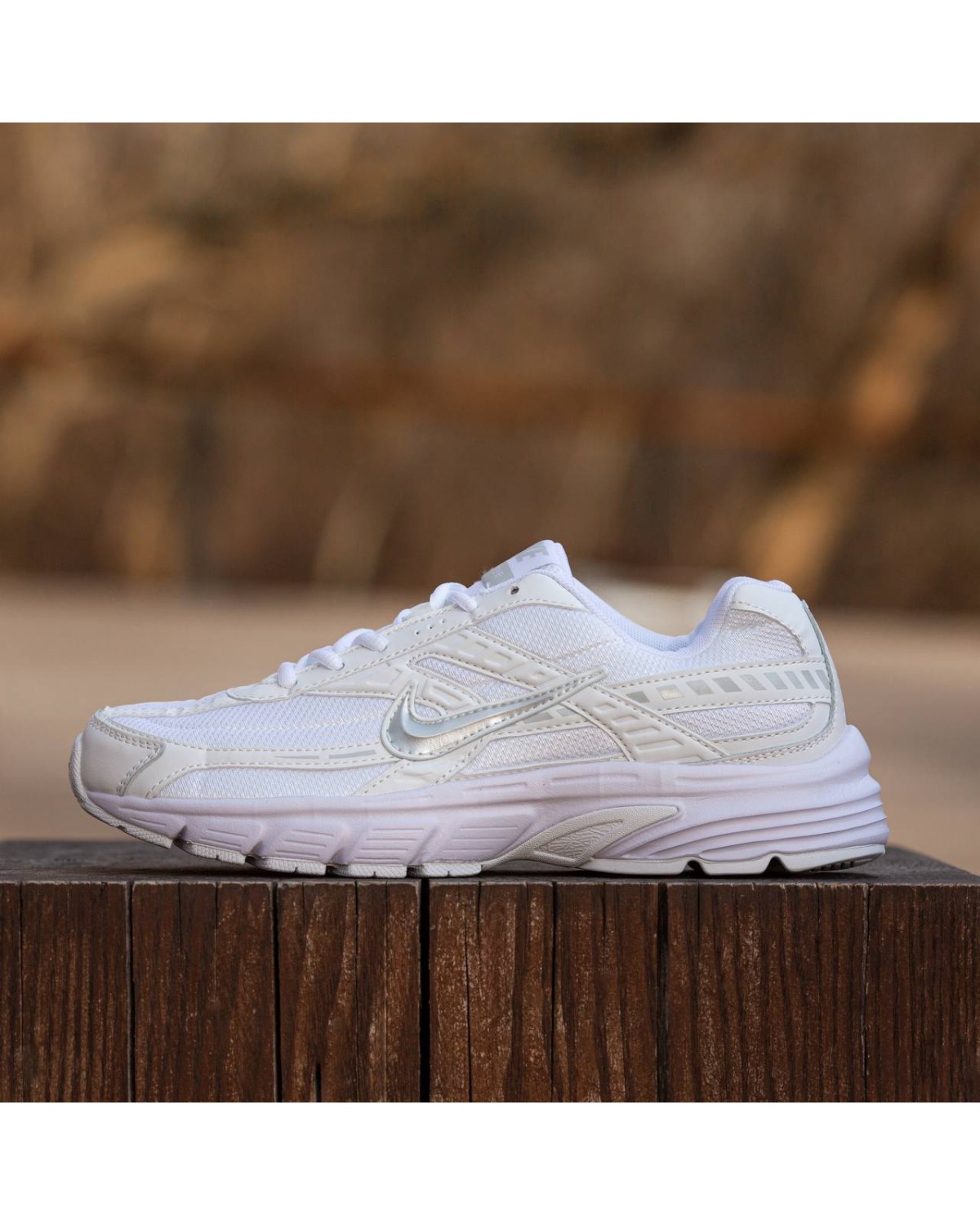 Nike Initiator White