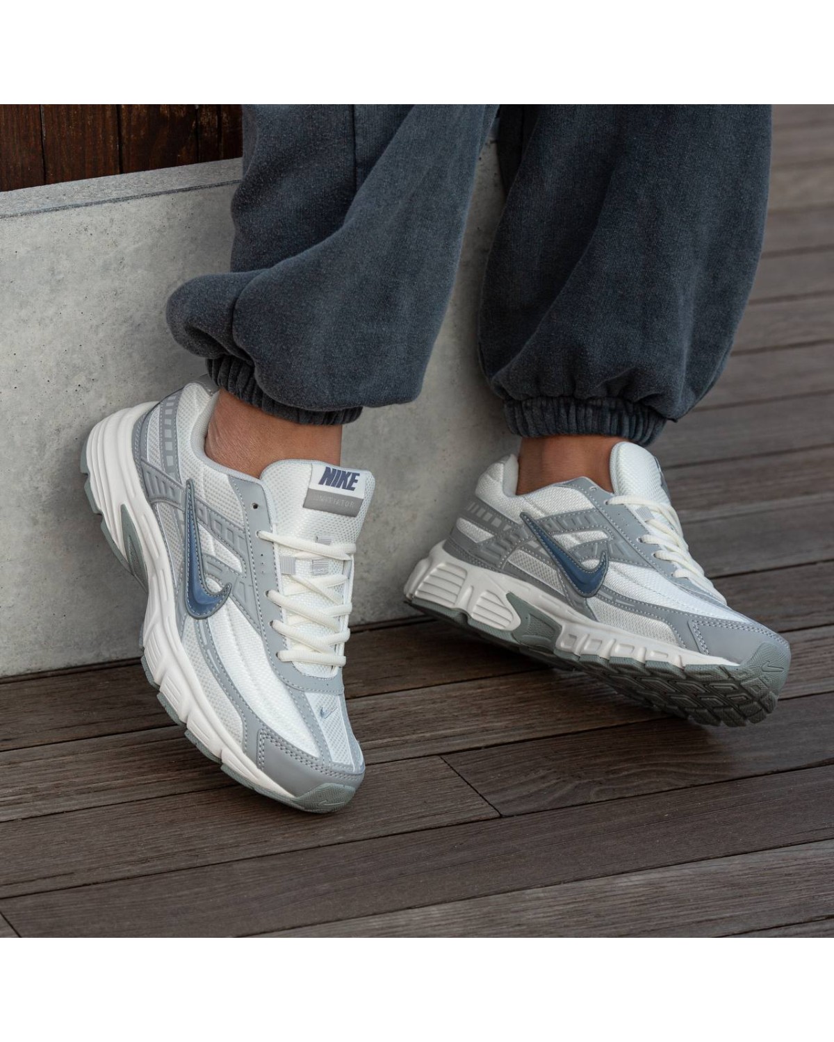 Nike Initiator White Blue