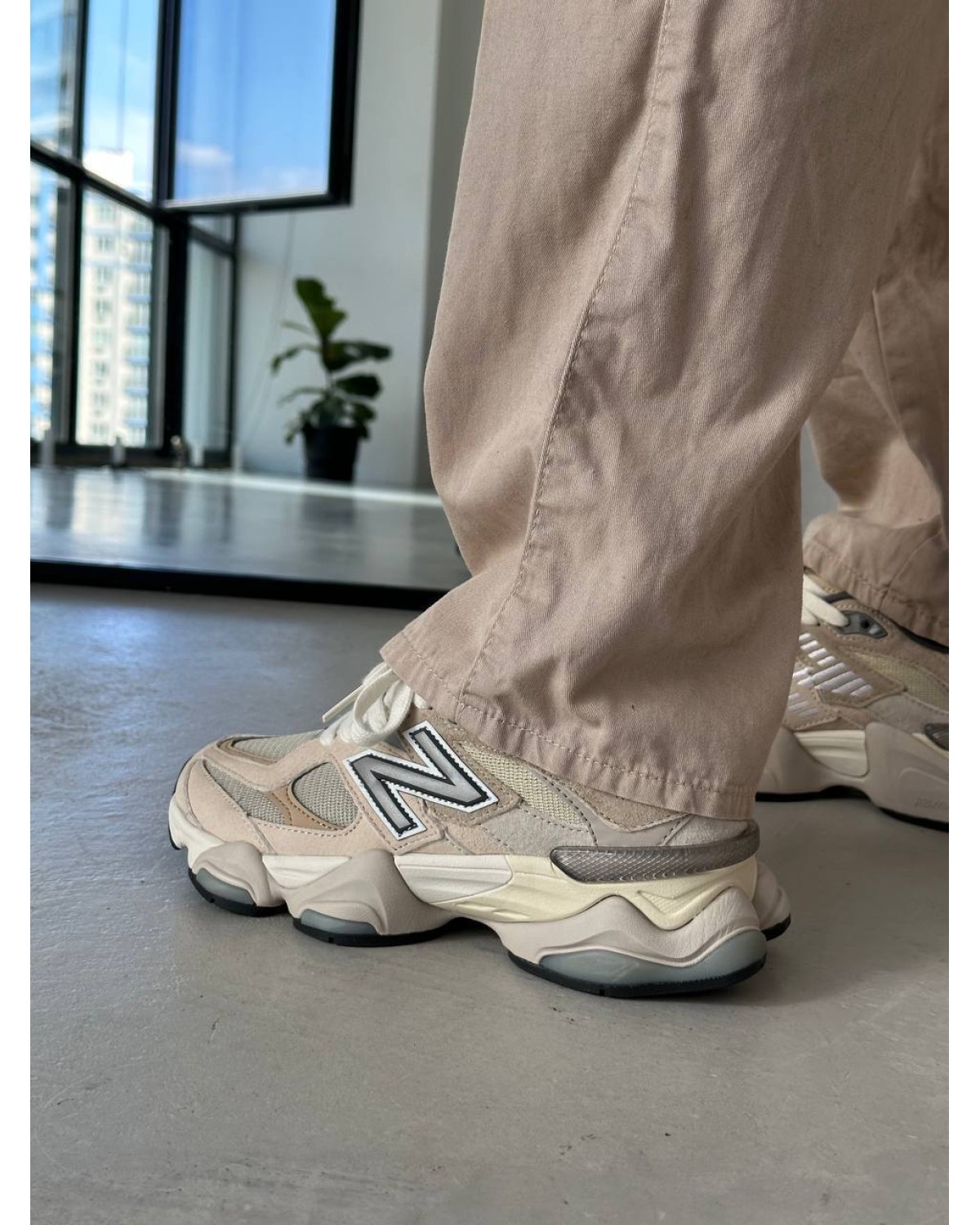 New Balance 9060 Beige
