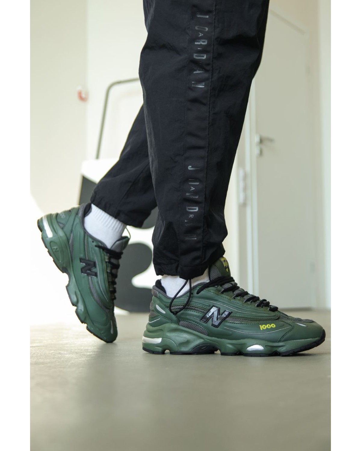 New Balance 1000 Dark Olivine