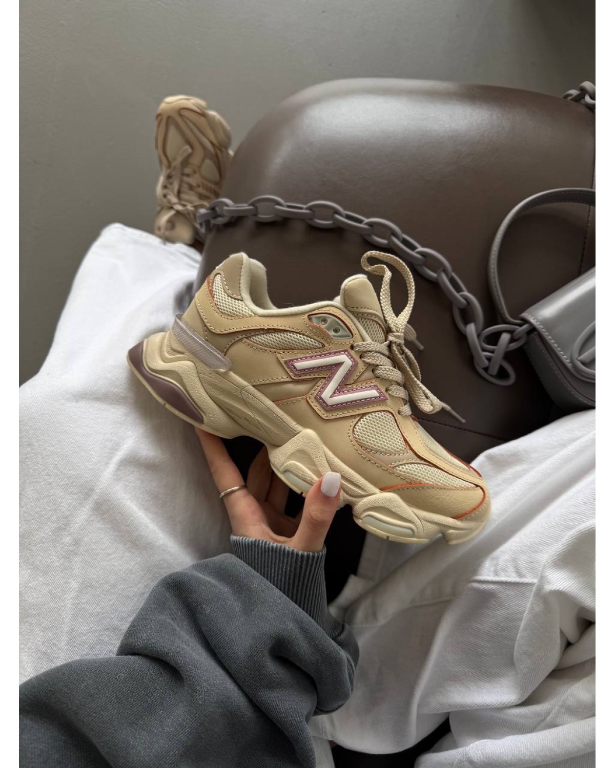 New Balance 9060 Beige/Orange