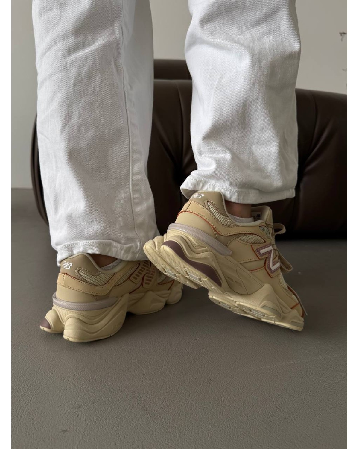 New Balance 9060 Beige/Orange