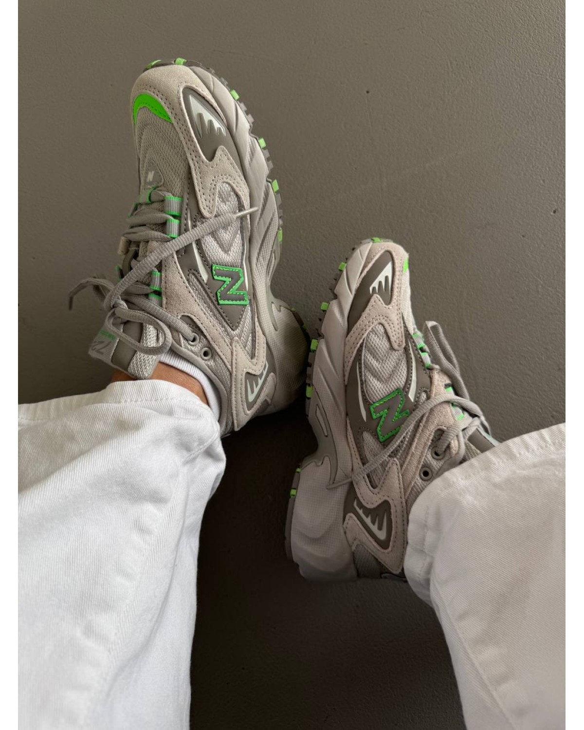 New Balance 725 Grey/Green