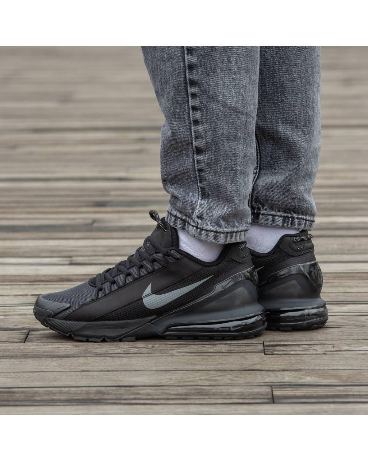 Nike Air Max Pulse Roam  Balck Grey