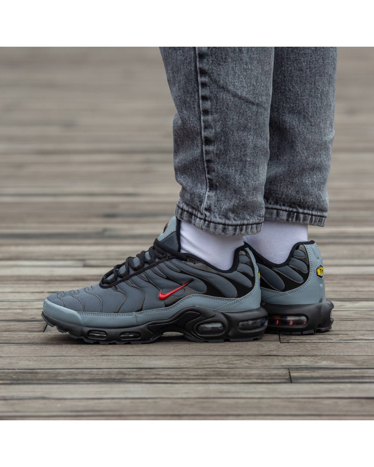 Nike Air Max Tn Plus Black Grey Red