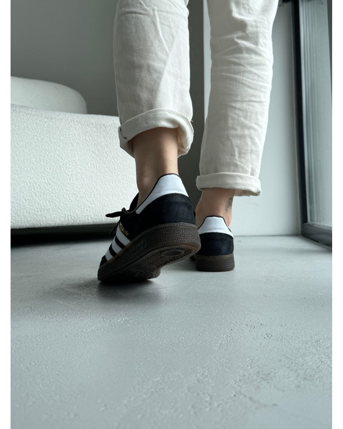 Adidas Spezial Black/White