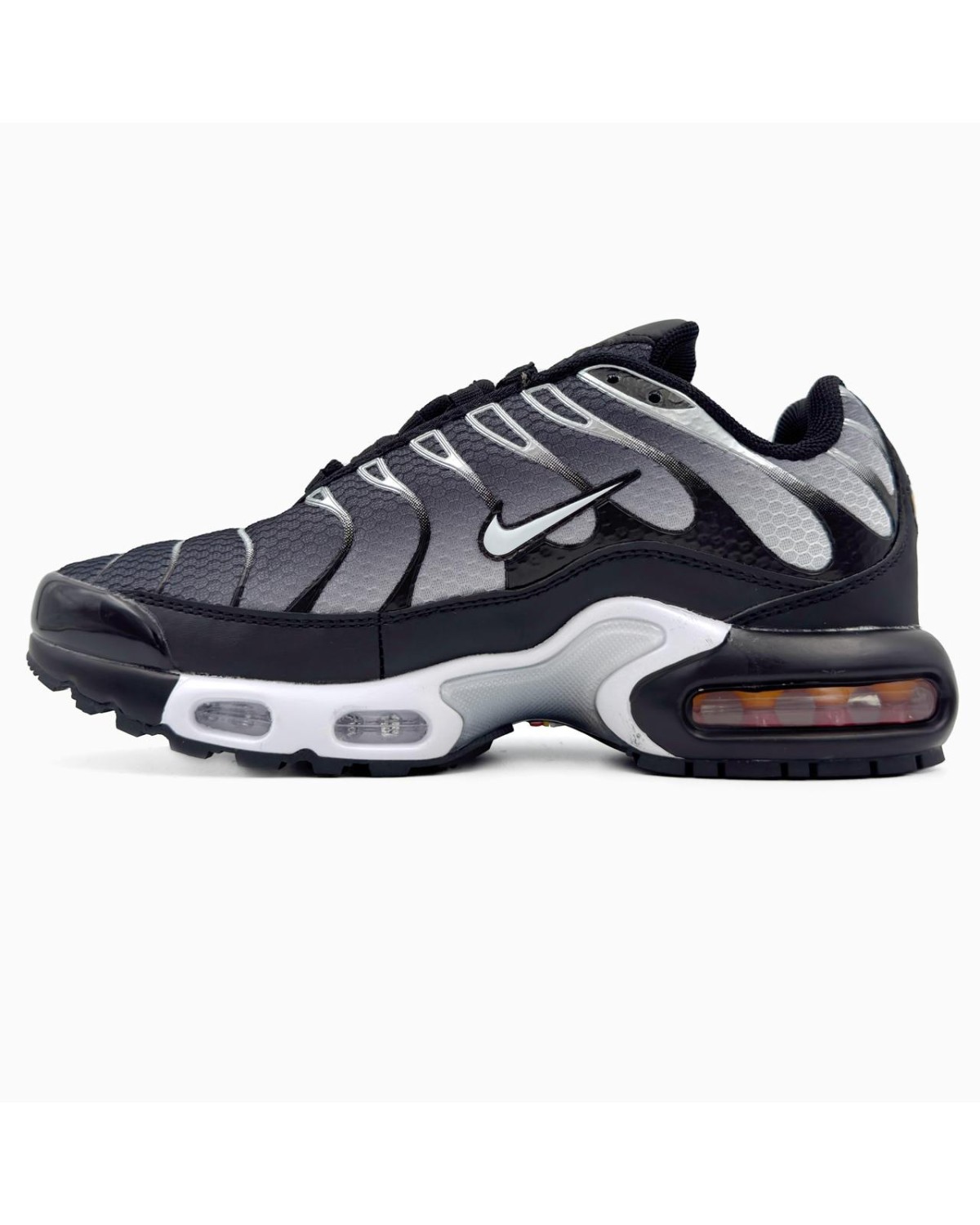 Nike Air Max TN Plus Black/Metallic Silver