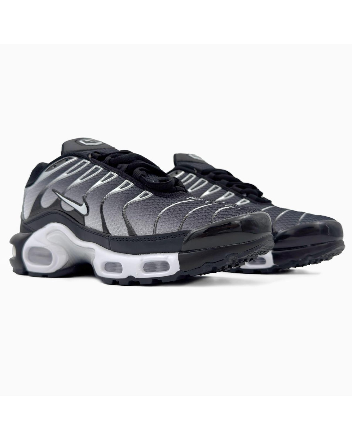 Nike Air Max TN Plus Black/Metallic Silver