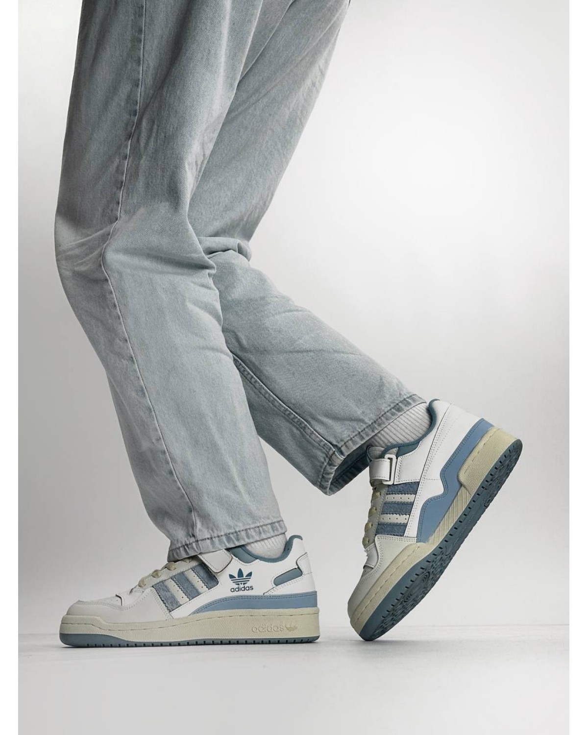 Adidas Forum Low Cream White Blue