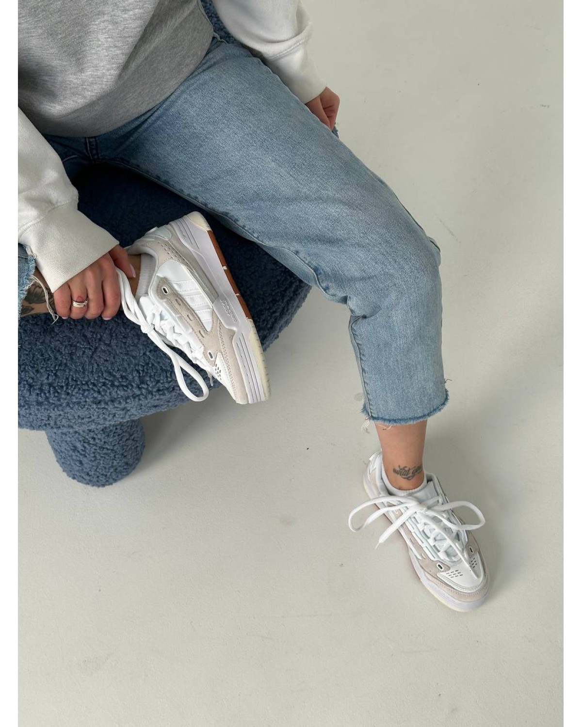 Adidas Adi2000 White Beige