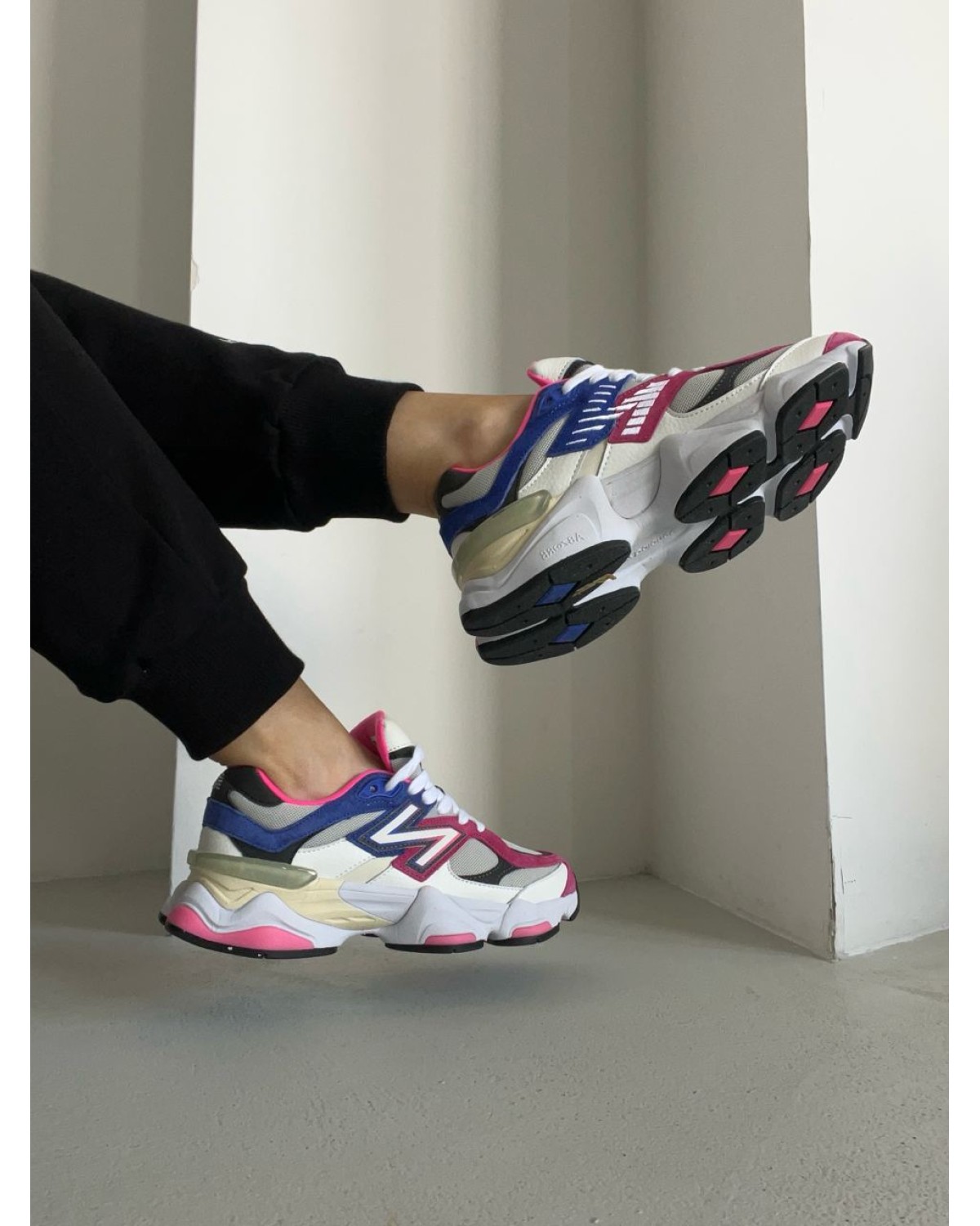 New Balance 9060 Purple/Pink