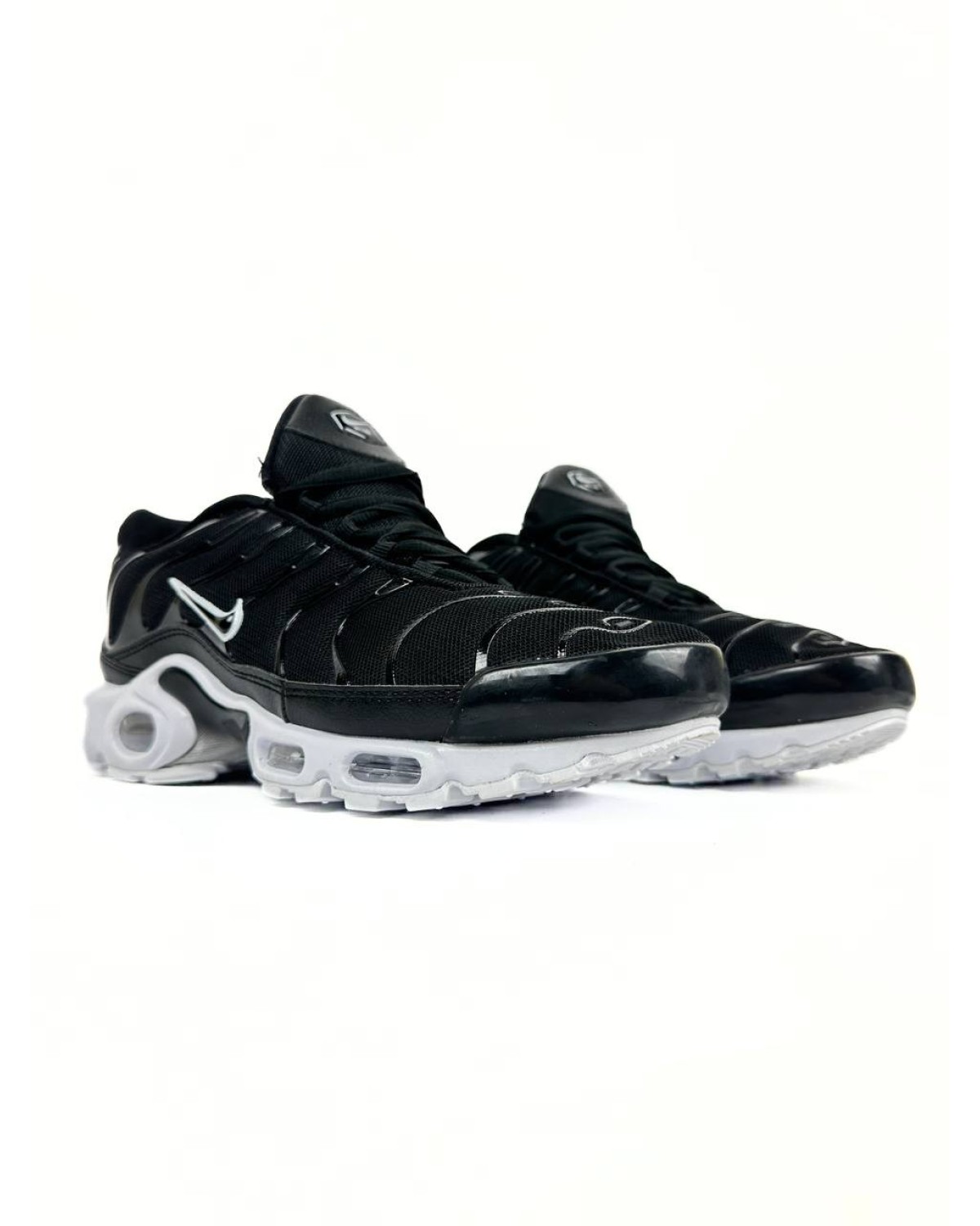 Nike Air Max Plus TN Black White