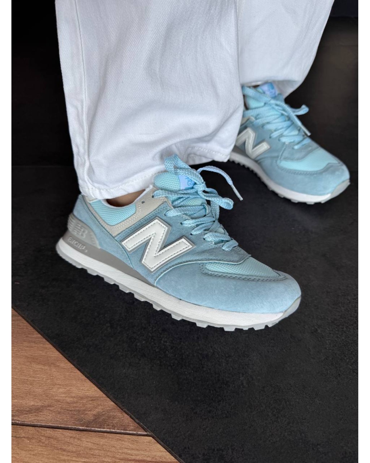 New Balance 574 Light Blue