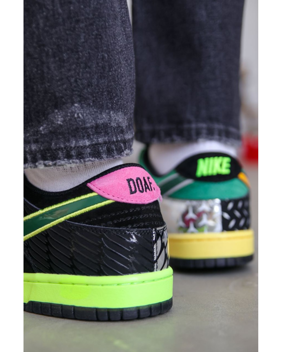 Nike Dunk Low What The Duck