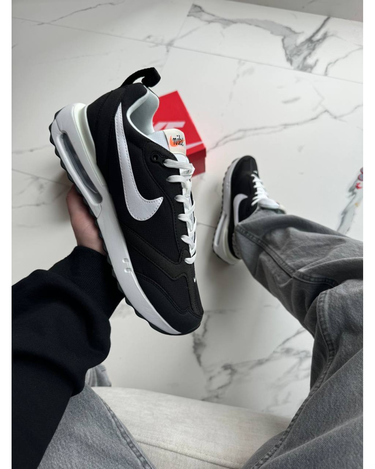 Nike Air Max Dawn Black