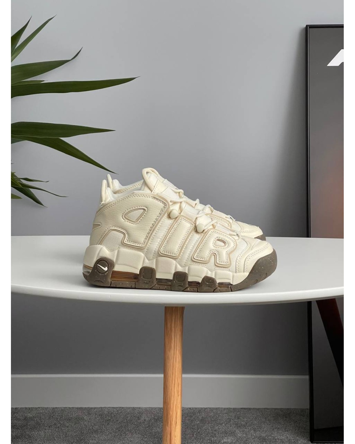Nike Air More Uptempo 96 Beige