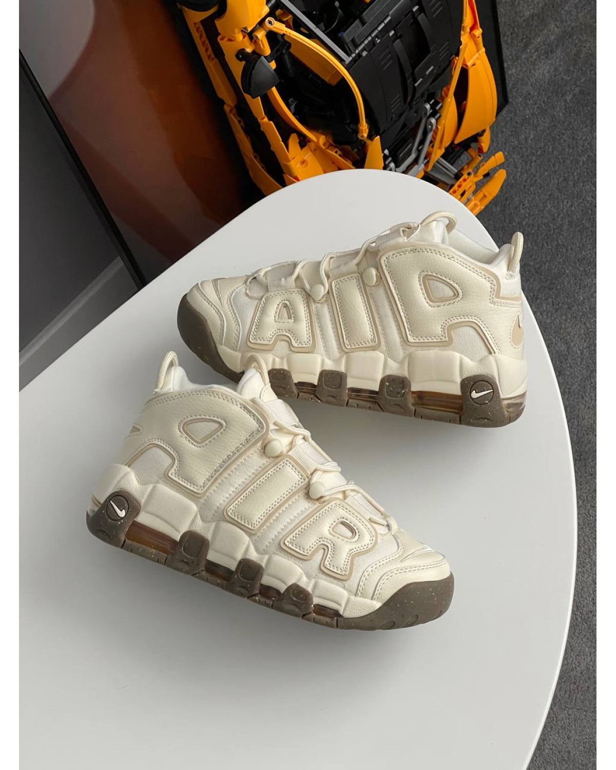 Nike Air More Uptempo 96 Beige