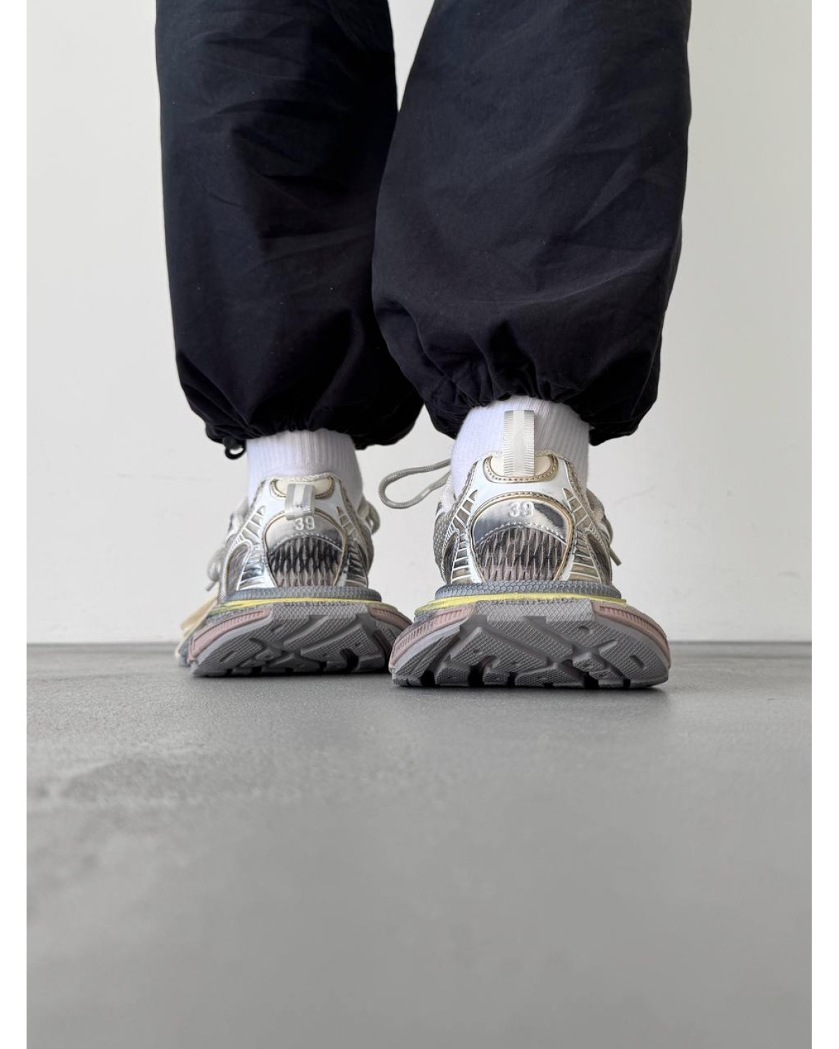 Balenciaga 3XL Worn-Out/Light Beige