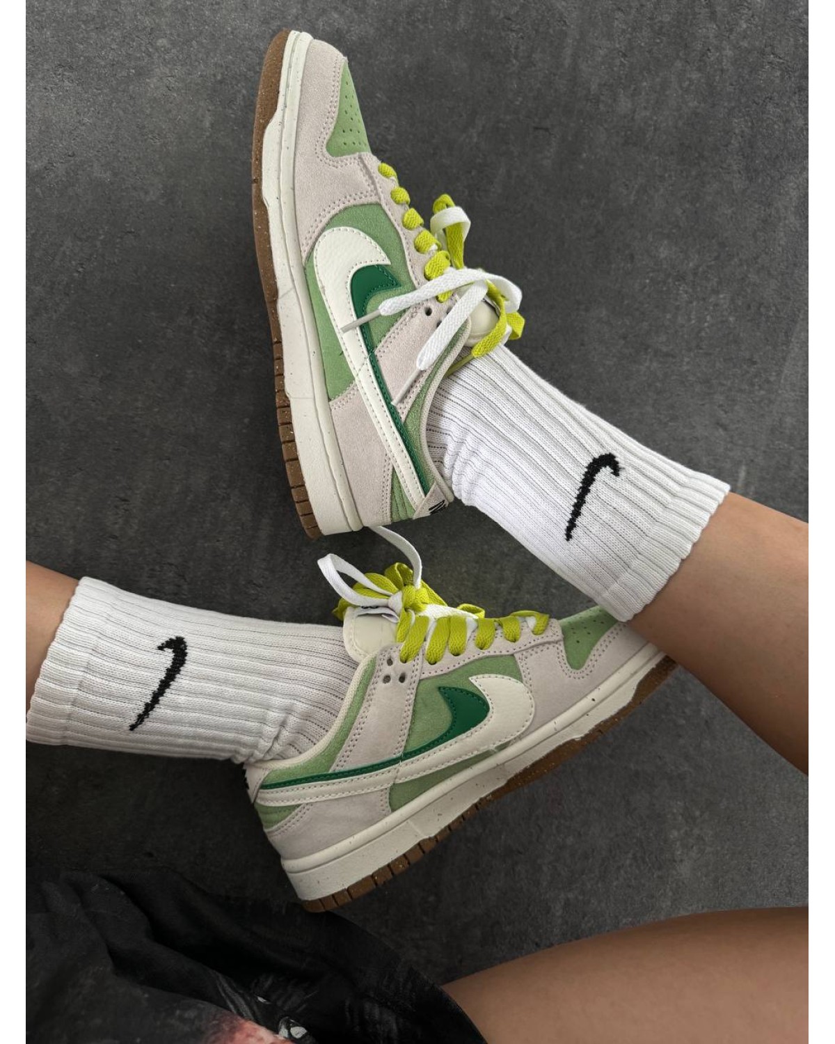 Nike SB Dunk 85 Double Swoosh Green