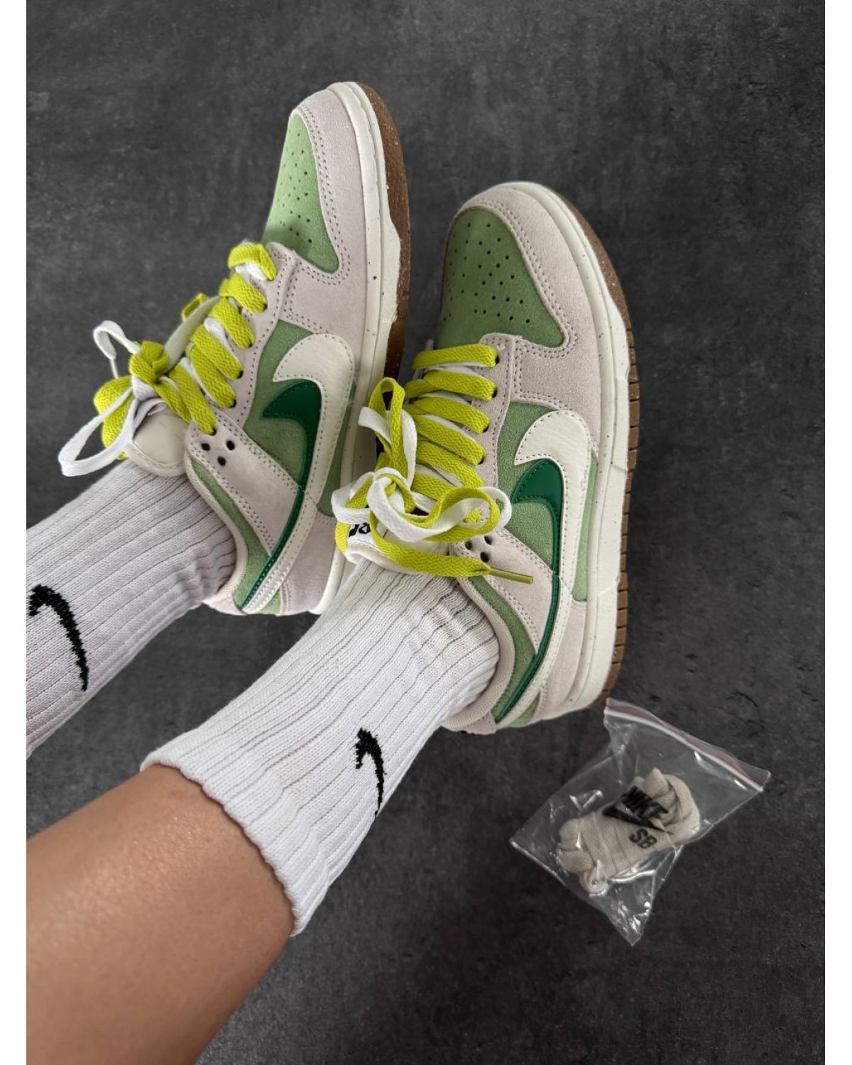 Nike SB Dunk 85 Double Swoosh Green