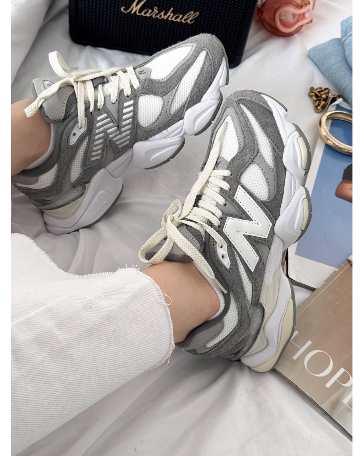 New Balance 9060