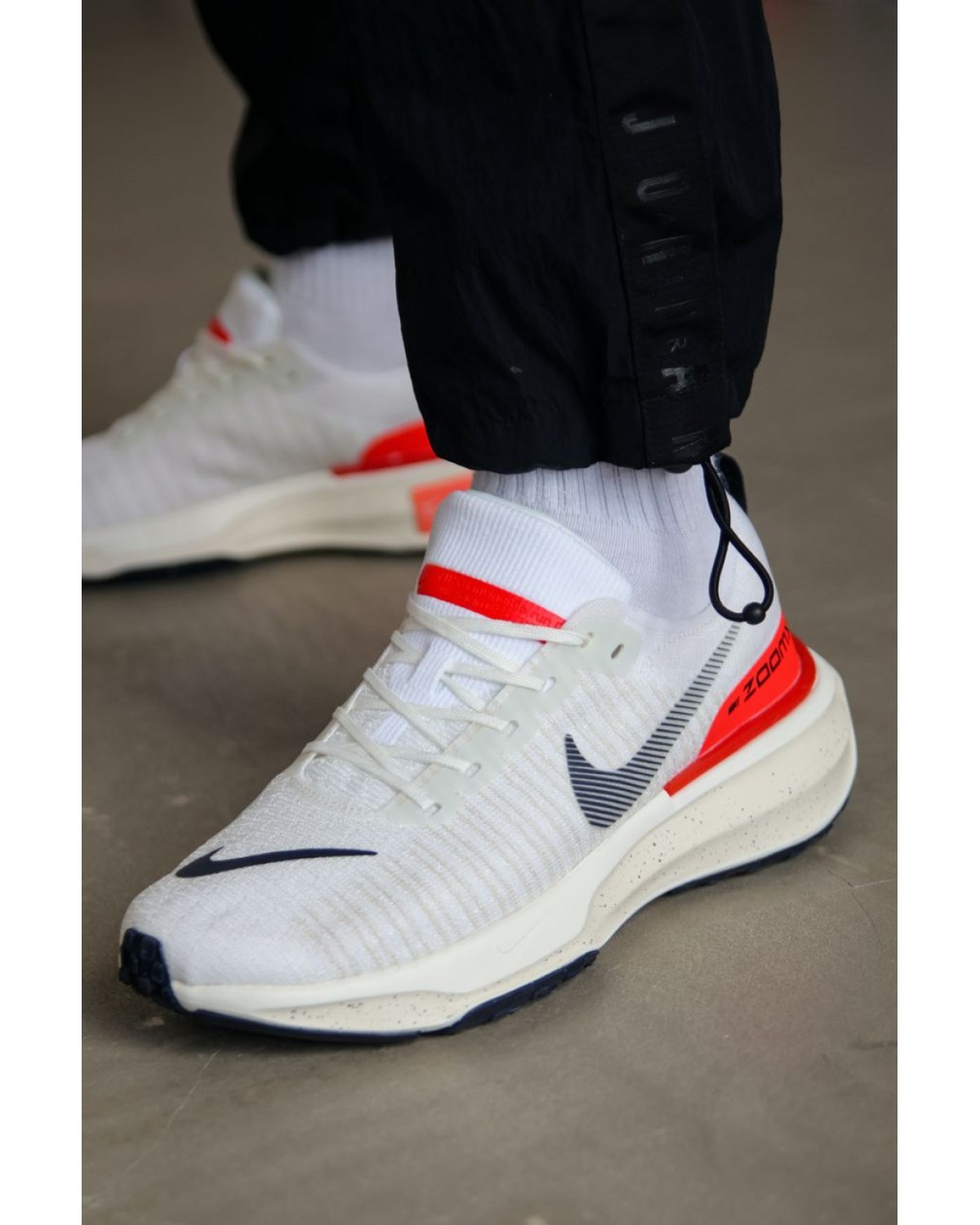 Nike ZoomX Invincible Run Flyknit 3 White Bright Crimson
