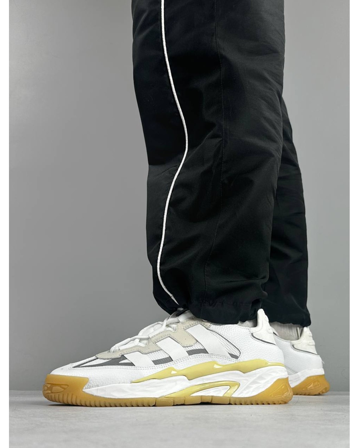 Adidas Niteball White Gum