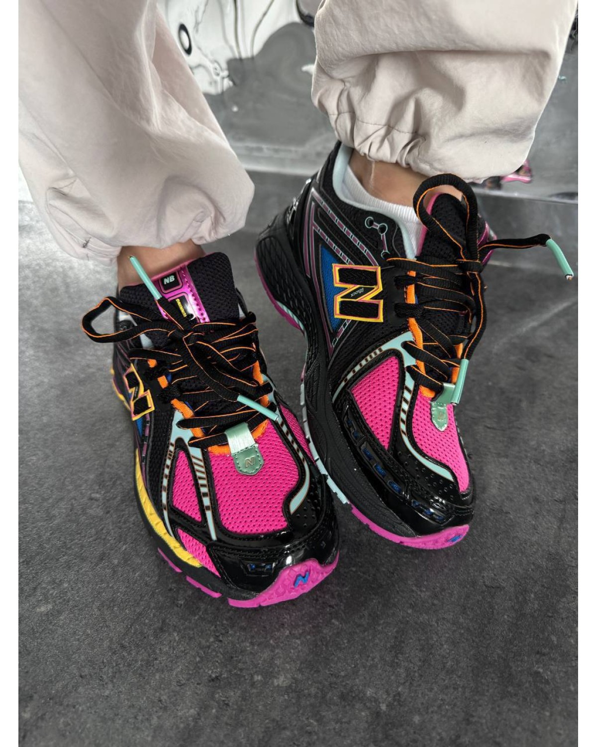 New Balance 1906 Black/Multicolor
