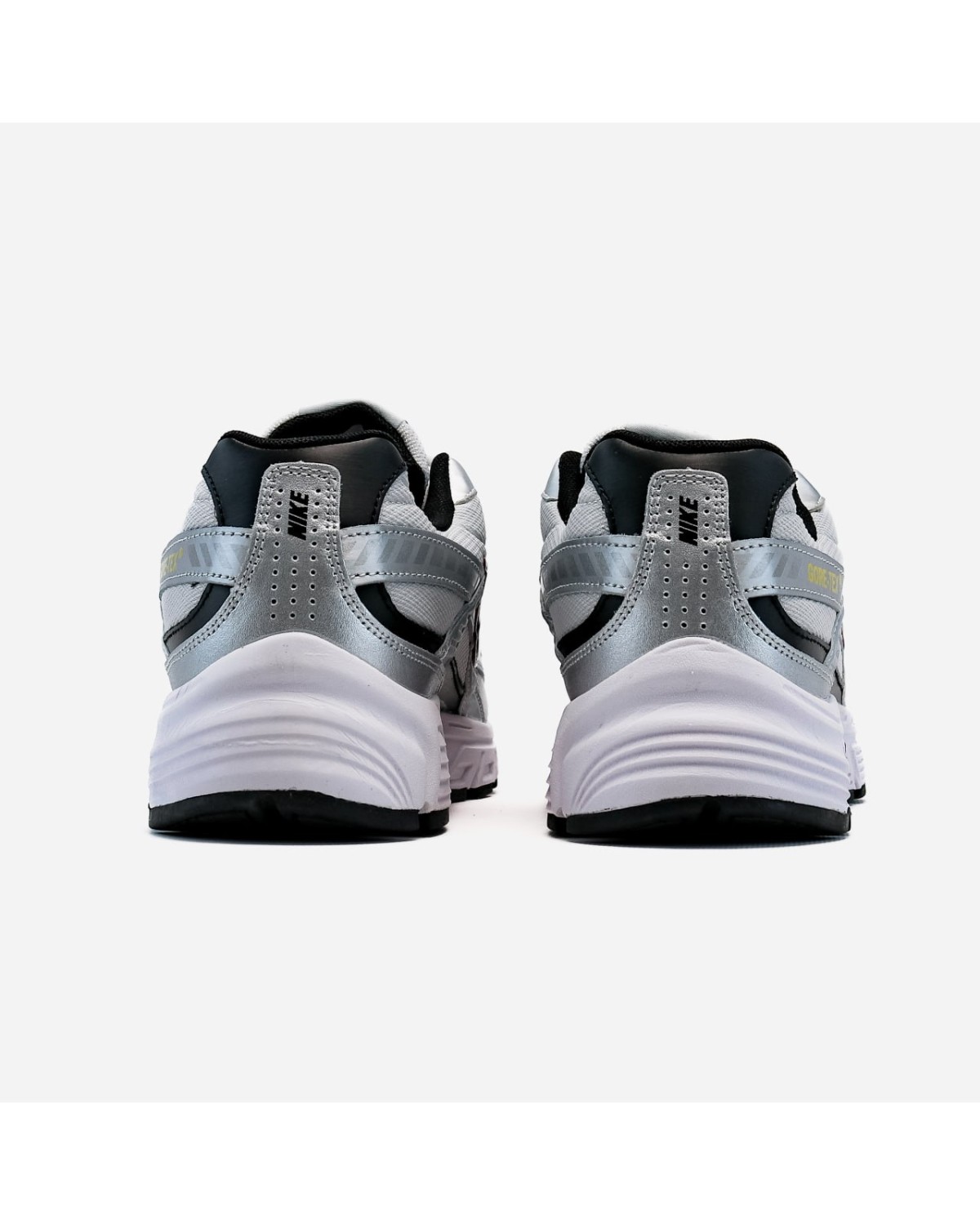 Nike Initiator Metallic Silver Black Gore-Tex