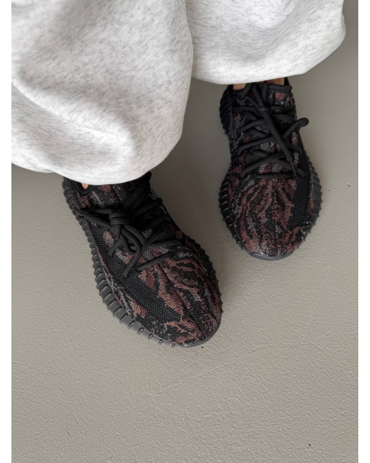 Adidas Yeezy Boost 350 MX Rock