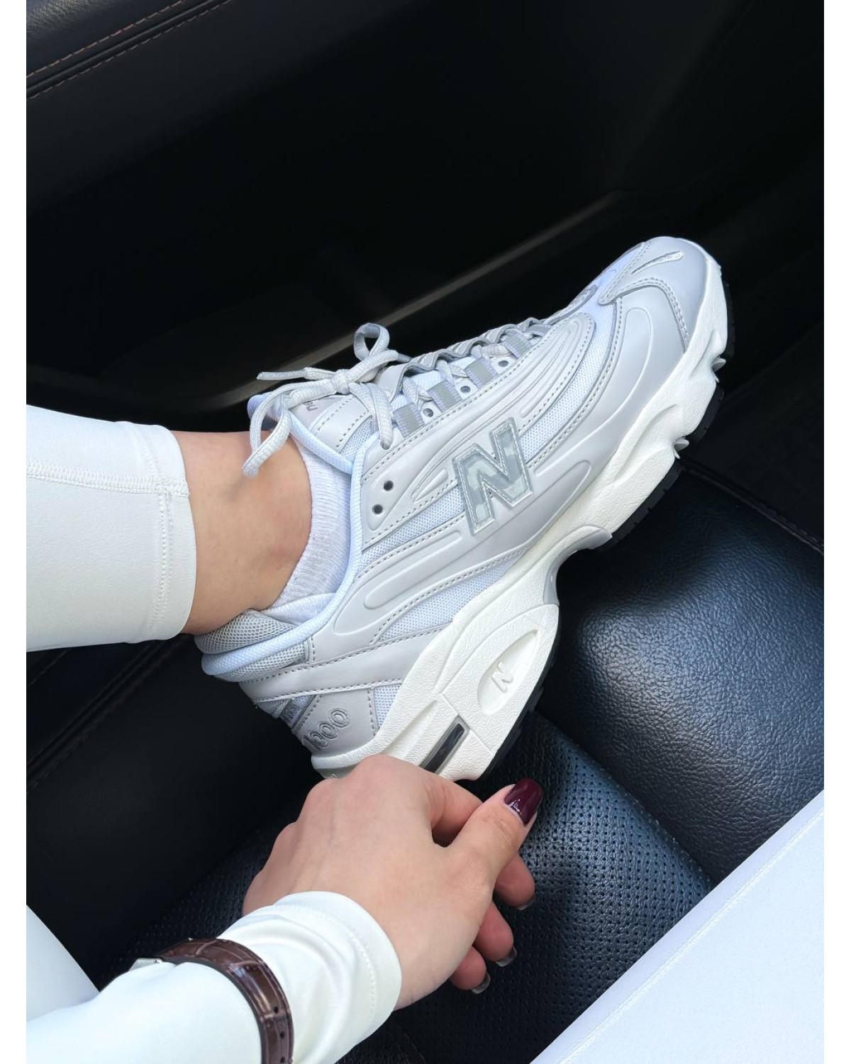 New Balance 1000 Silver