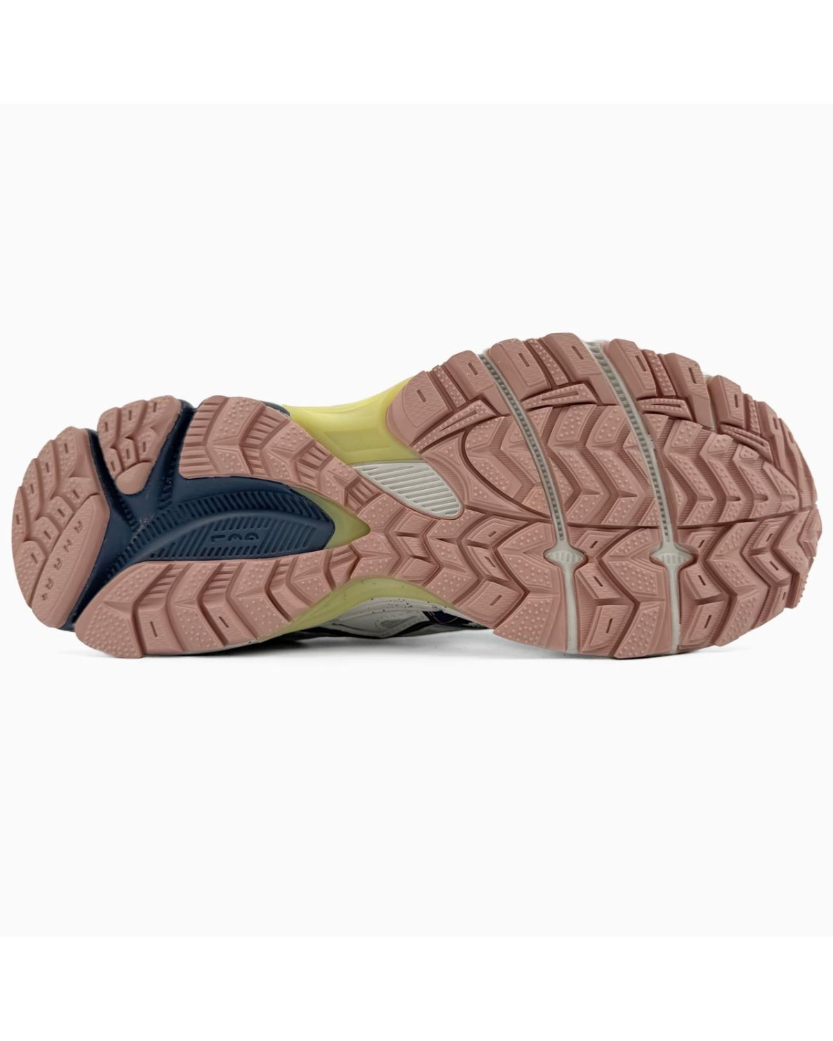 Asics Gel-Kahana 8 Beige
