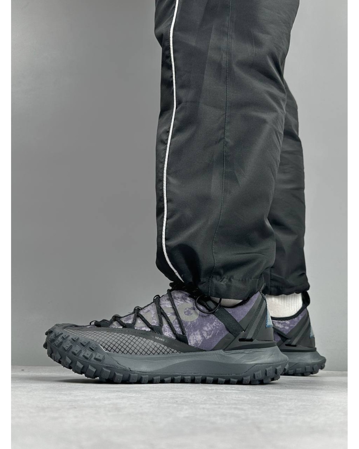 Nike ACG Mountain Fly Black Violet Gore-Tex
