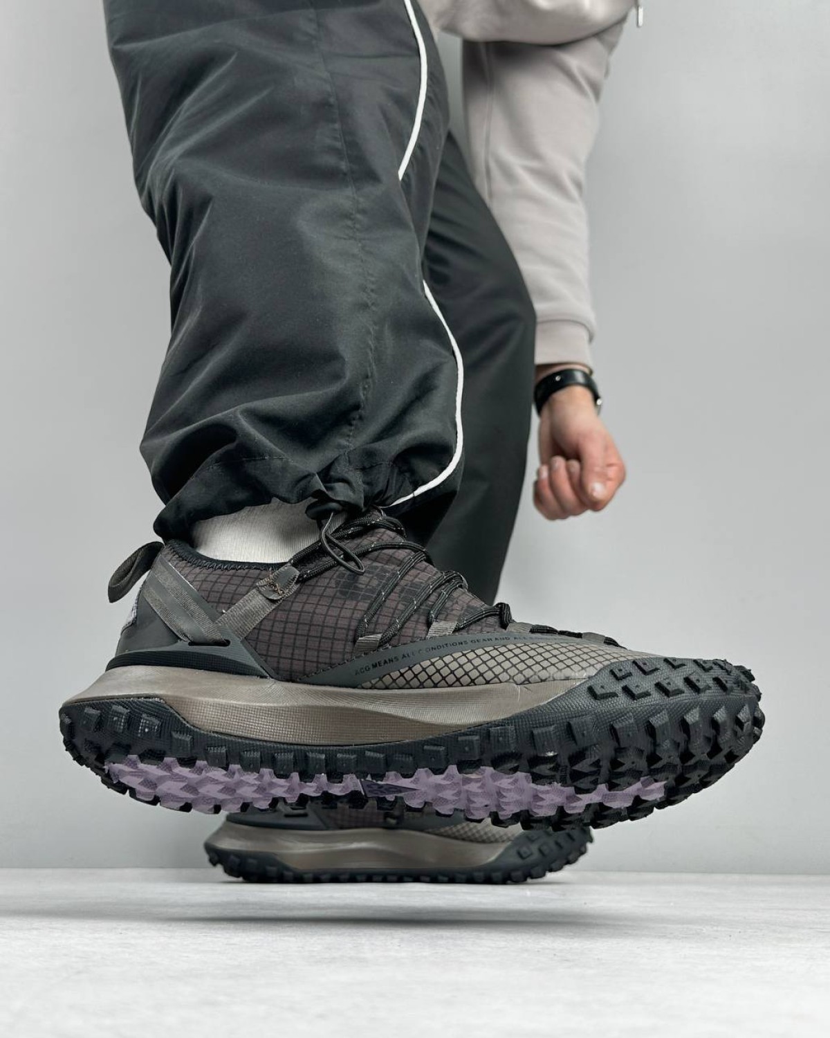 Nike ACG Mountain Fly Gore-Tex Black Brown