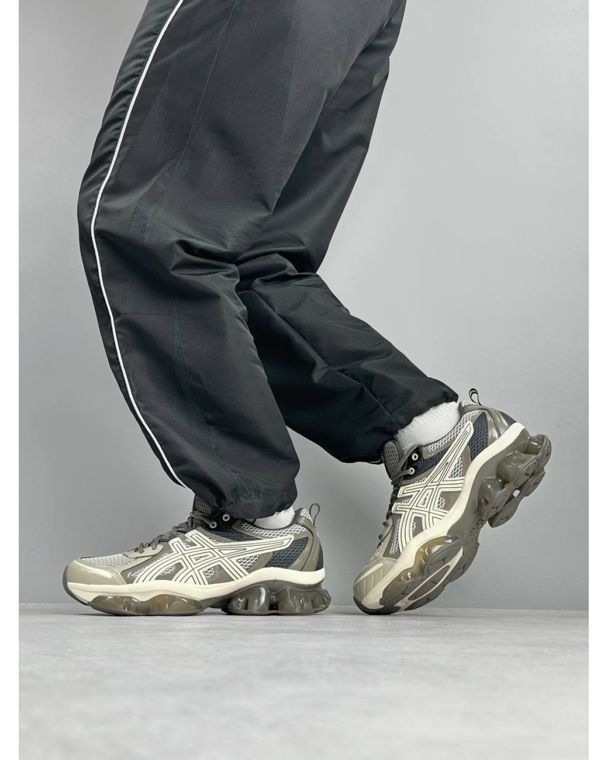 Asics Gel Quantum Kinetic Birch Dark Taupe